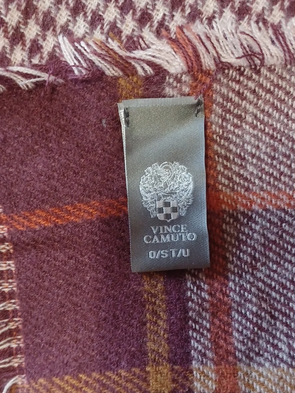 Vince Camuto Reversible Plaid Houdstooth Scarf 80×26 Wrap Blanket Unisex
